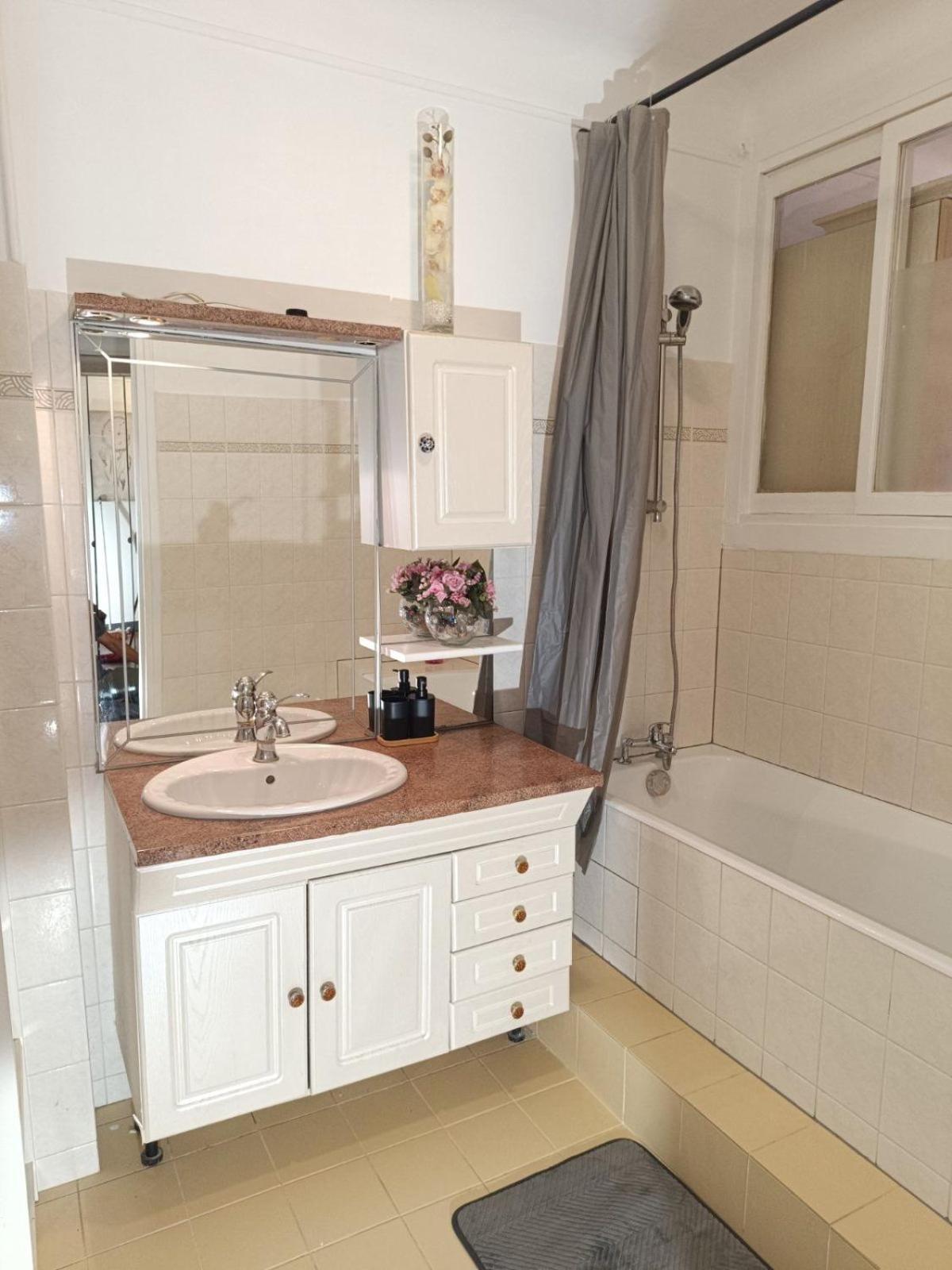 Chambres Privees Dans Un Appartement De 2 Pieces A Paris 13E Eksteriør bilde